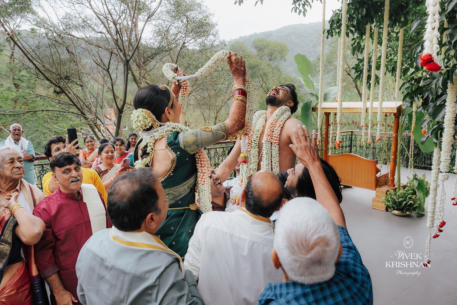 Cozy Hill Station Wedding