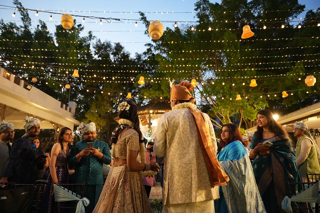 A wedding that simply flows.